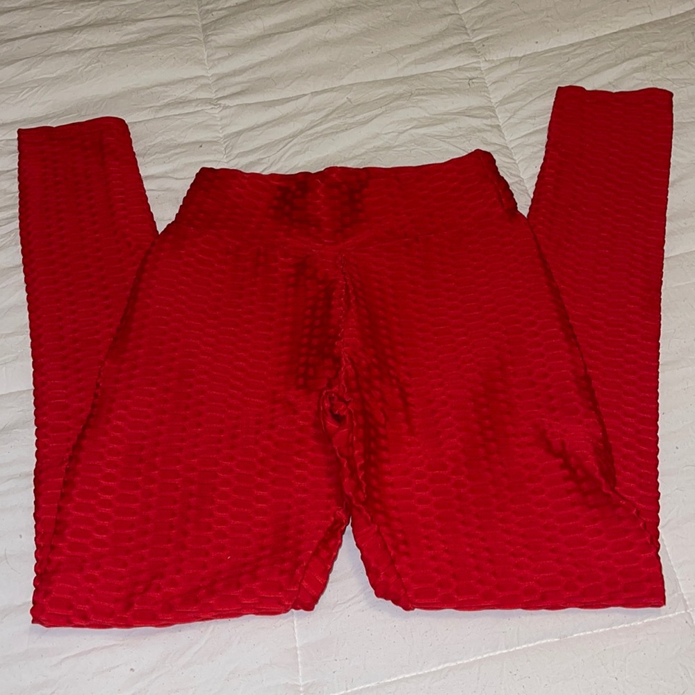 red leggings